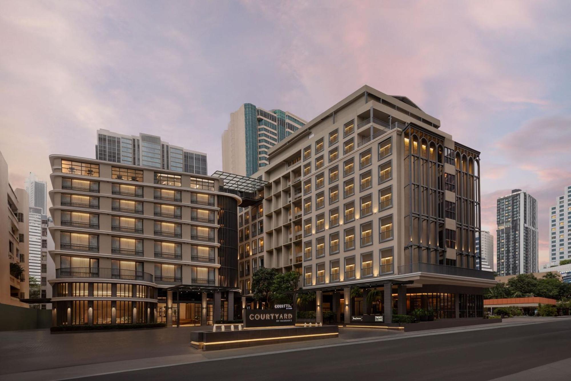 Courtyard By Marriott Sukhumvit 20 5* 曼谷