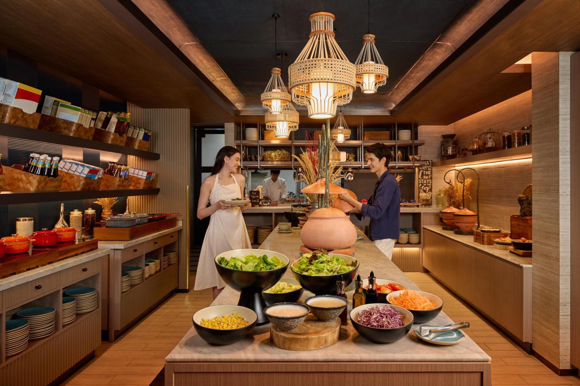 酒店 Courtyard By Marriott Sukhumvit 20 5*